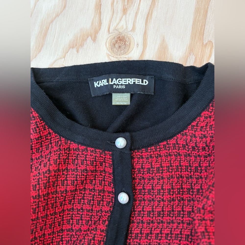 karl lagerfeld paris tweed knit cardigan – pearl button details – M - euc